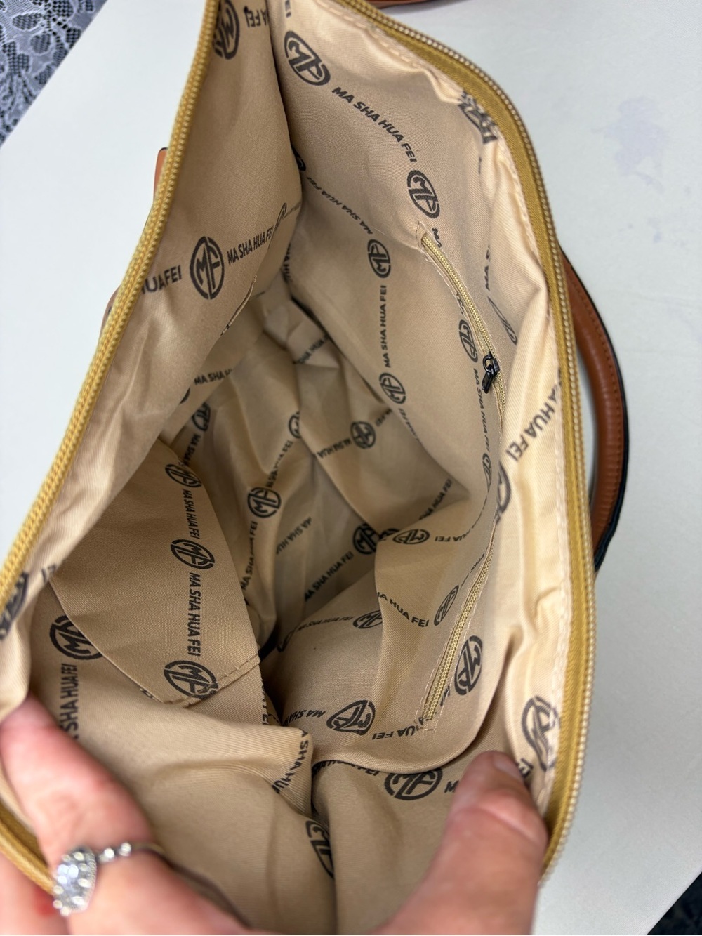 Brown Leather-Strap Messenger Bag with Beige Lining - Picture 4 of 4